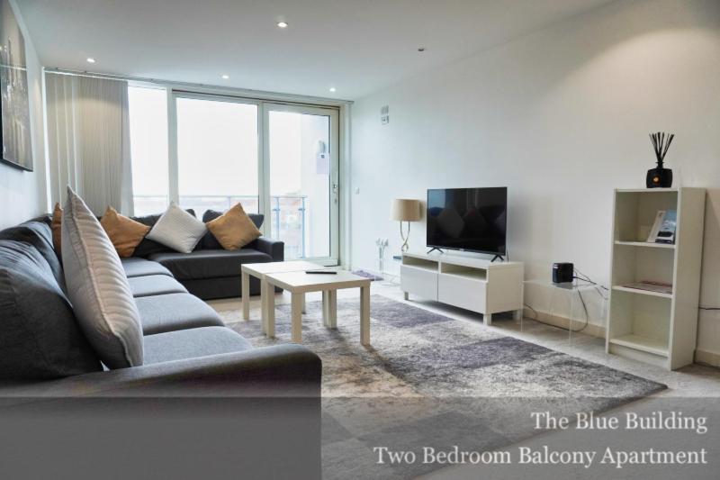 Gunwharf Quays Apartments Portsmouth Exterior foto