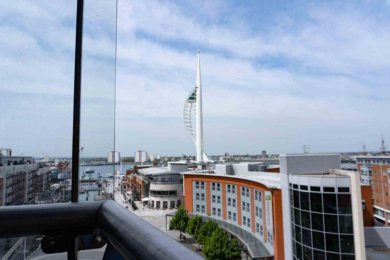 Gunwharf Quays Apartments Portsmouth Exterior foto